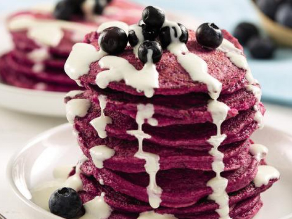 How to Make InstaPerfect Pink Pancakes Living North